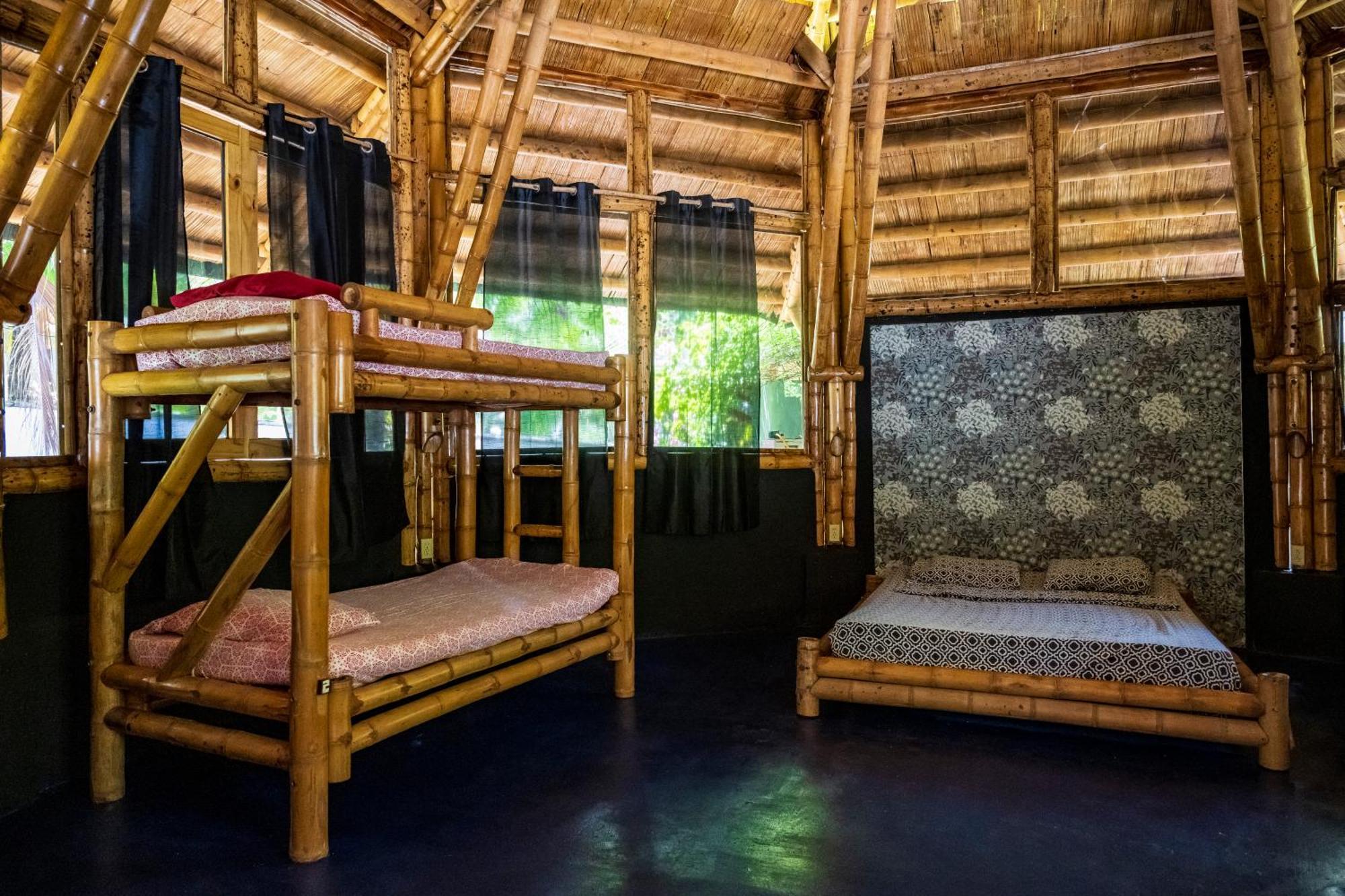 Eco-Lodge Deseo Bamboo Santa Catalina Exteriör bild