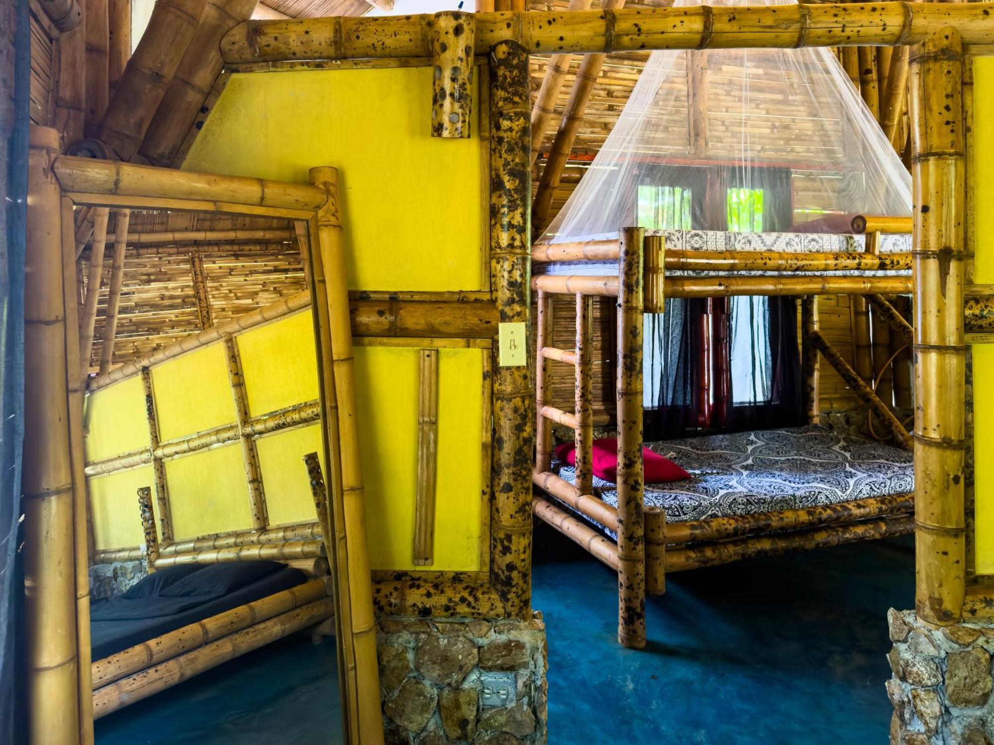 Eco-Lodge Deseo Bamboo Santa Catalina Exteriör bild